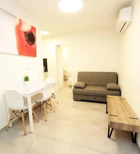 Bograshov Luxury Apartments